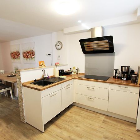 Ferienwohnung Ferienoase mit Fernblick Herzogenrath Exterior foto